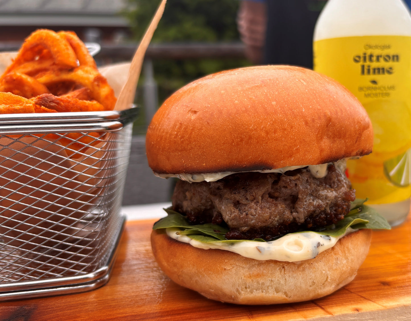 Graes & Gas - Lamme Burger Combo